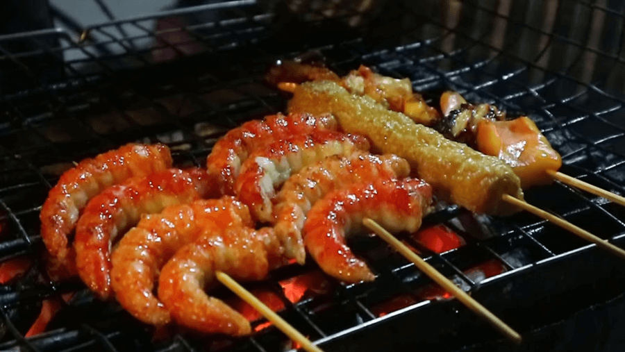 Phuket Street Food, Makanan Enak Yang Hanya Bisa Dijumpai Saat Malam Hari